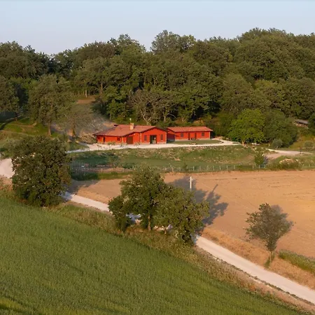 Bed & Breakfast La Tana 3*